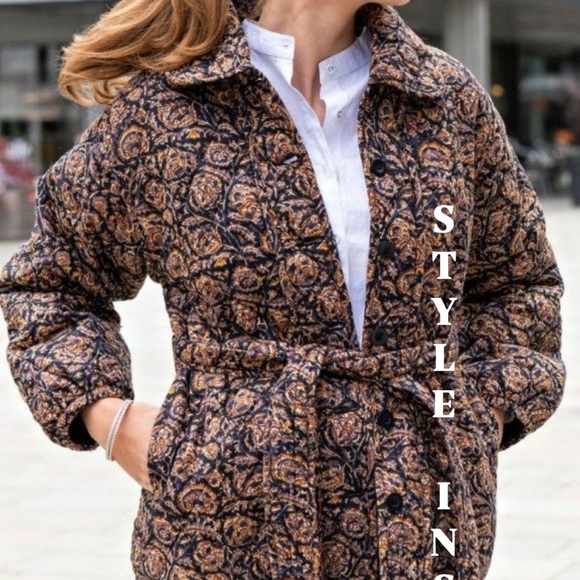 Bagatelle Black and Tan Blazer with Intricate Patterns - Picture 2 of 8